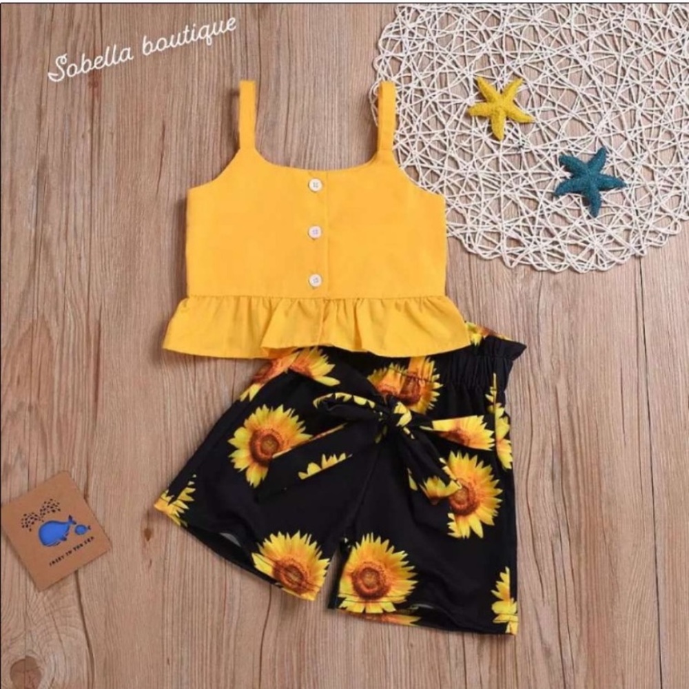 Sunflower 🌻 short set
